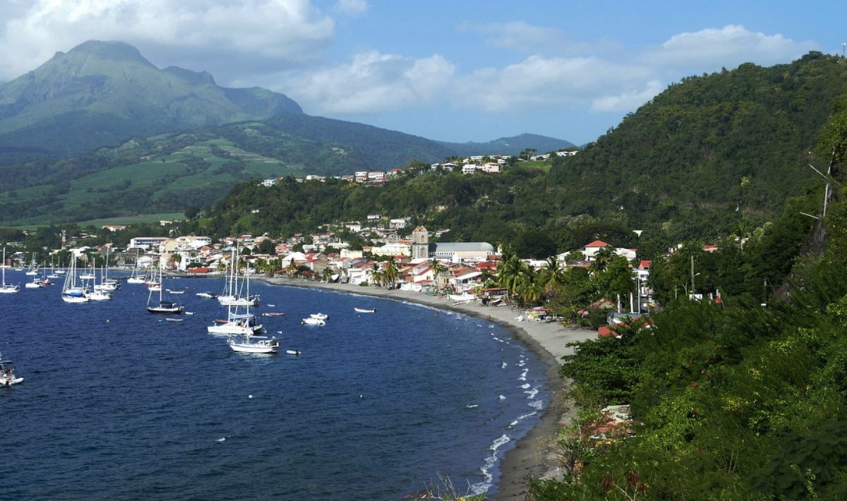 Les avantages de découvrir la Martinique en voiture